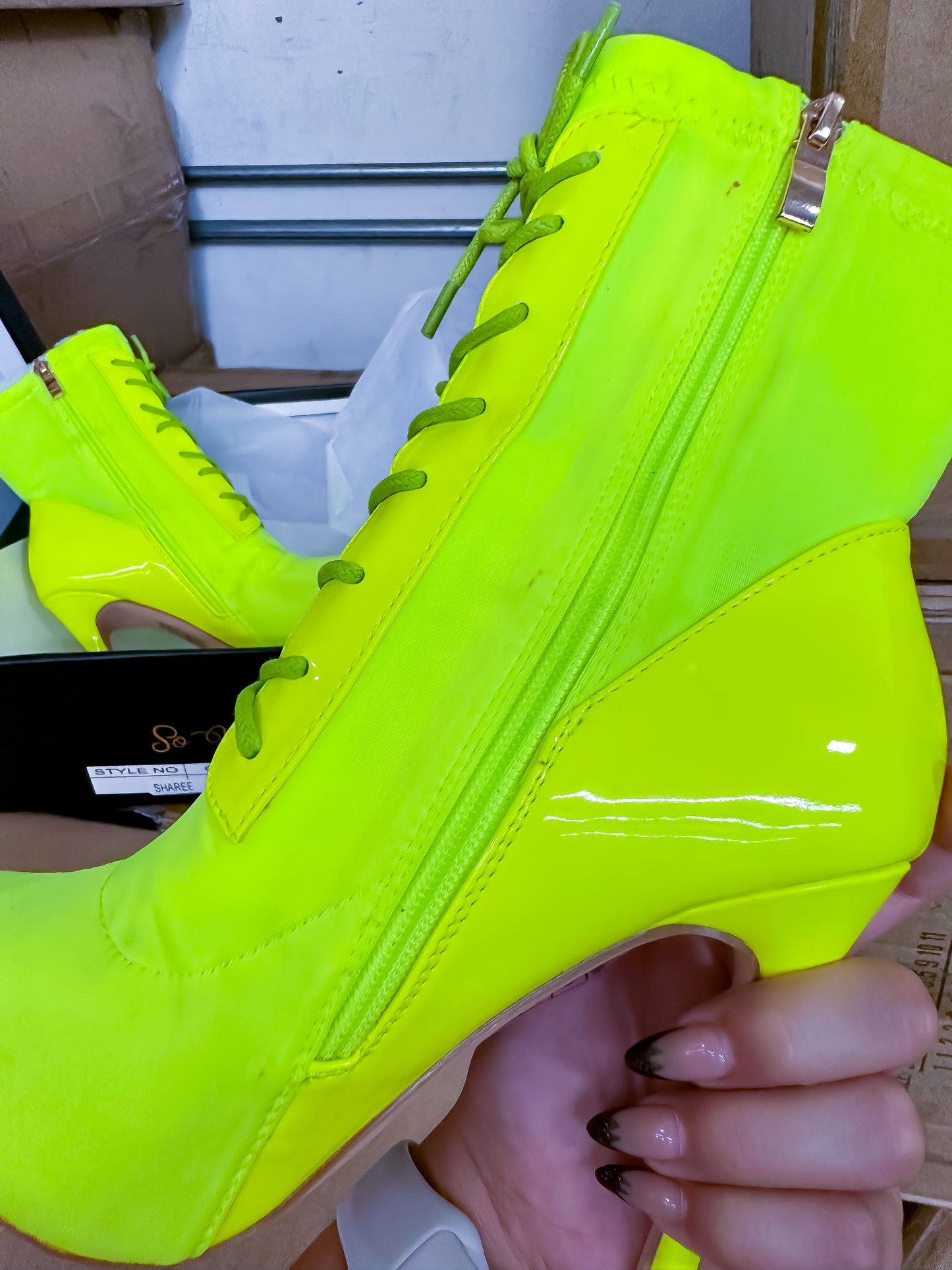 Kelly Boots Neon Yellow