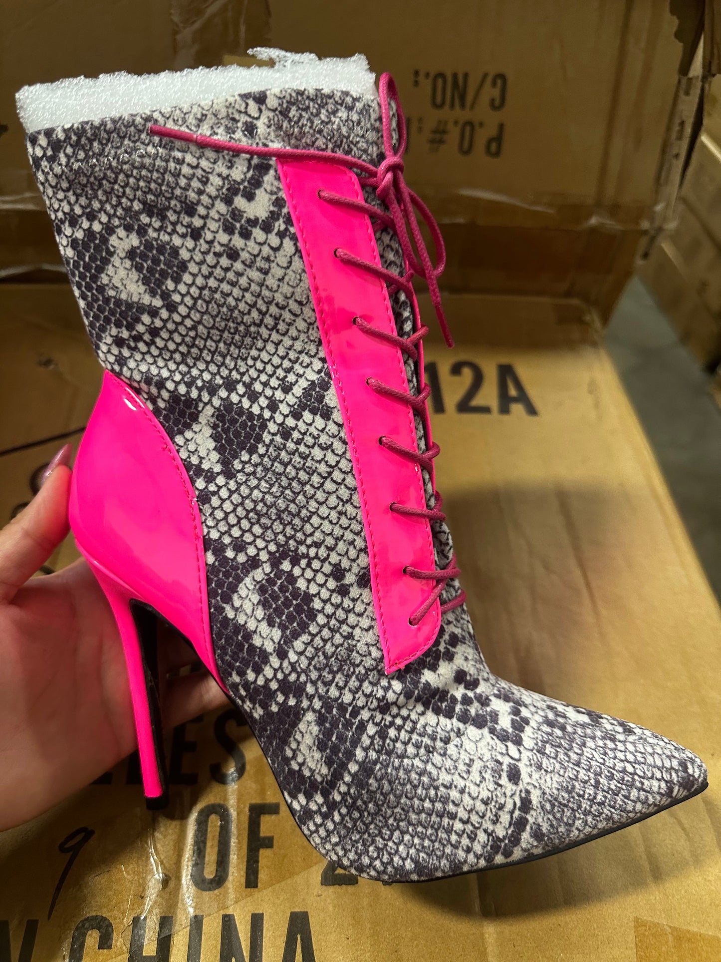 Kelly Boots Neon Pink