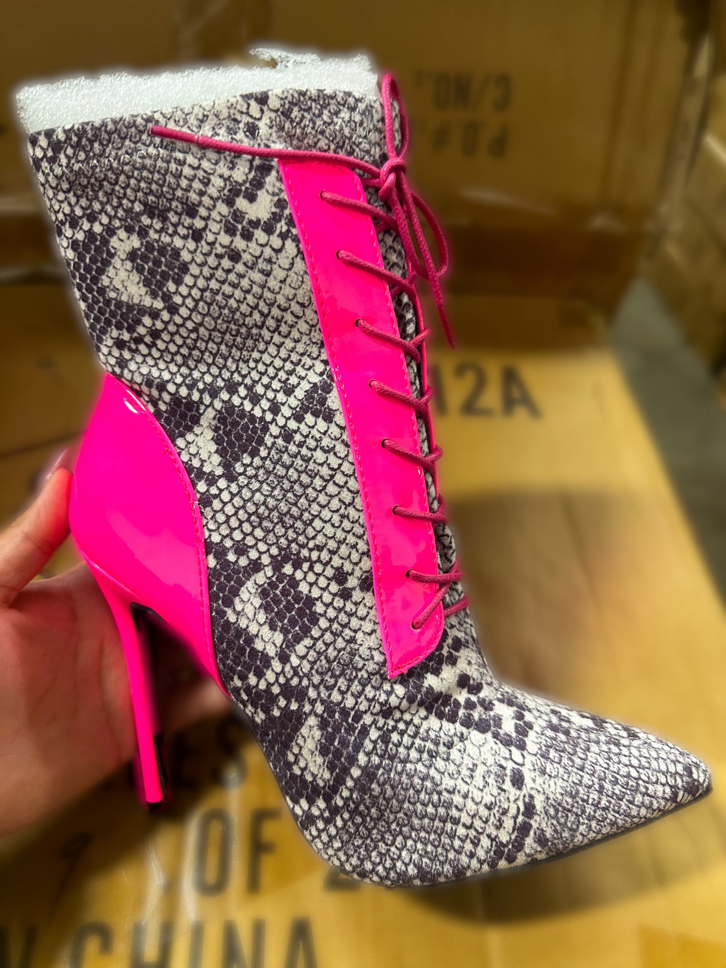 Kelly Boots Neon Pink